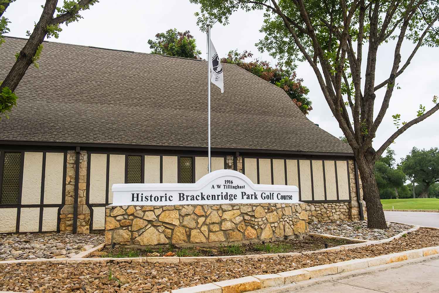 brackenridge golfcourse clubhouse