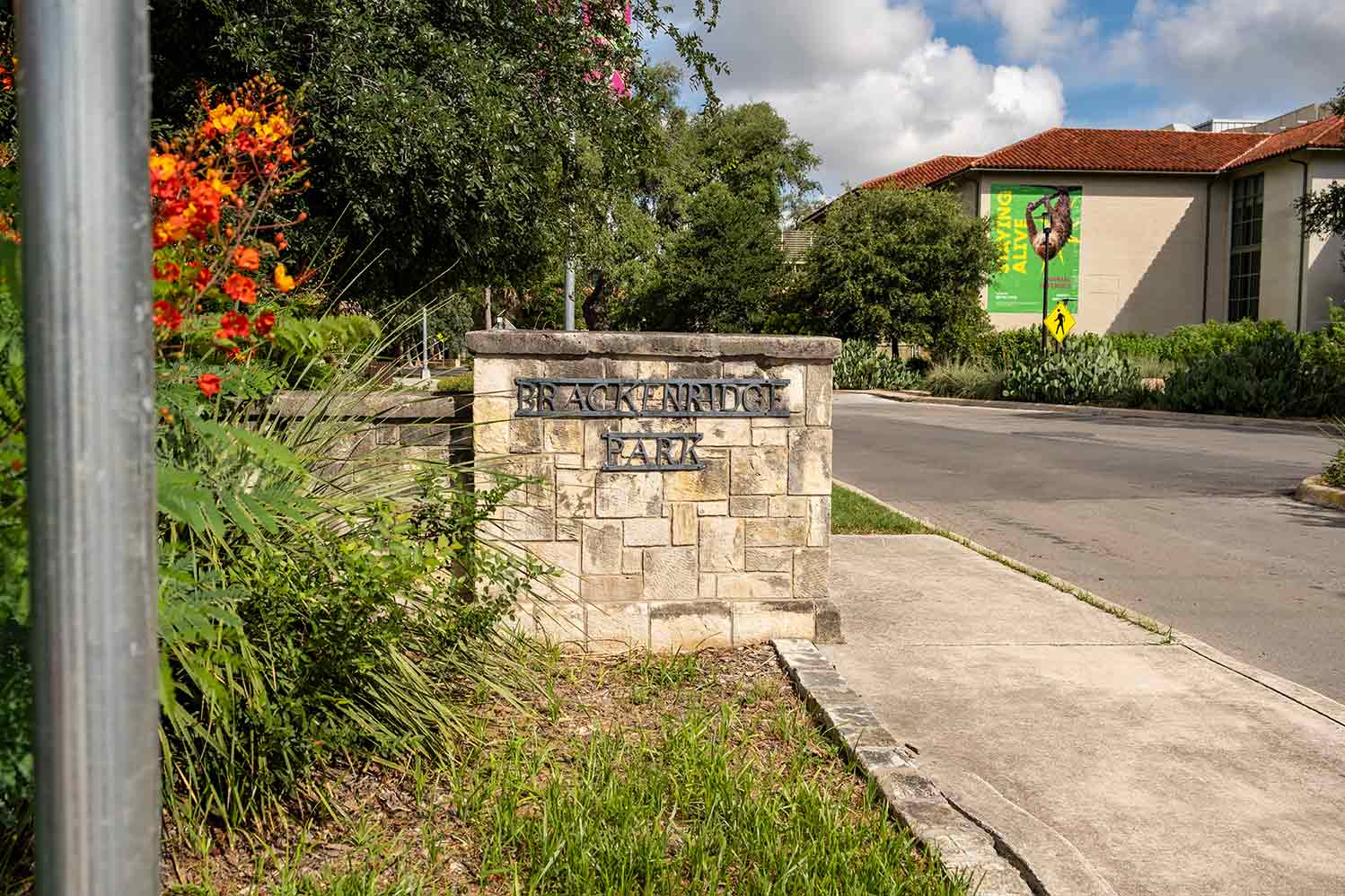perimeter-wall-entry-gate