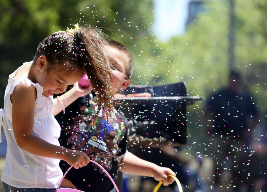 Easter-Weekend-Camping-children-with-confetti-egg-Elizabeth-Higgins