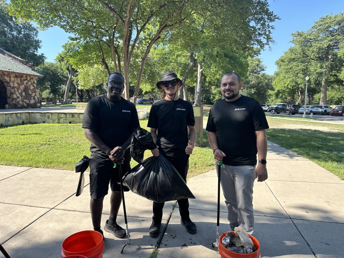 volunteers at Joske